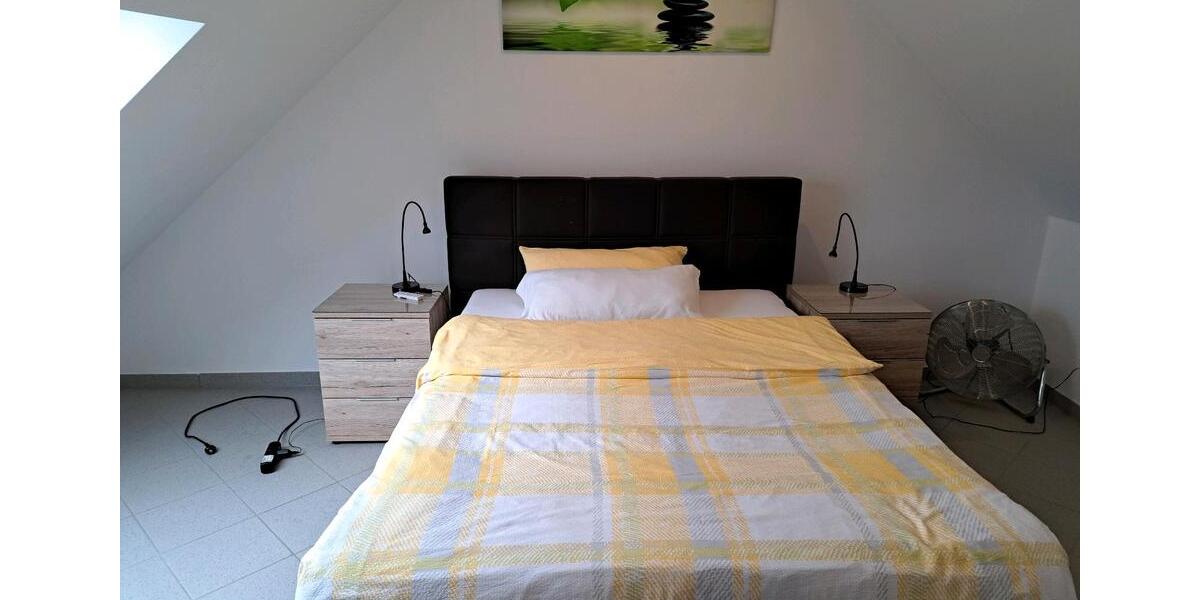 Dachgeschoßwohnung Leverkusen - 1 Zimmer, 45 m&sup2;, 750&euro; | Angebot:24801765