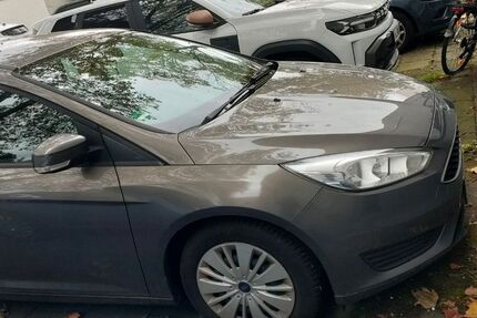 Ford Focus 140.000 km 6.300 &euro; köln 50679