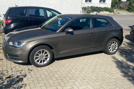Audi A3 280.000 km 4.600 € Velbert 42551