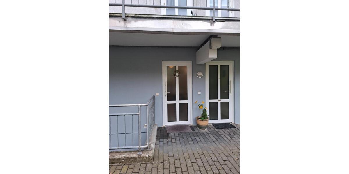 Terrassenwohnung Remscheid Lüttringhausen - 3 Zimmer, 89 m&sup2;, 270.000&euro; | Angebot:27525107
