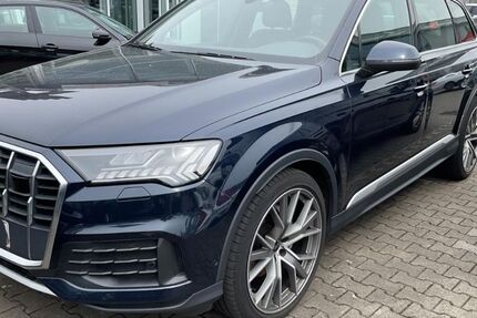 Audi Q7 97.192 km 53.980 &euro; Hilden 40721
