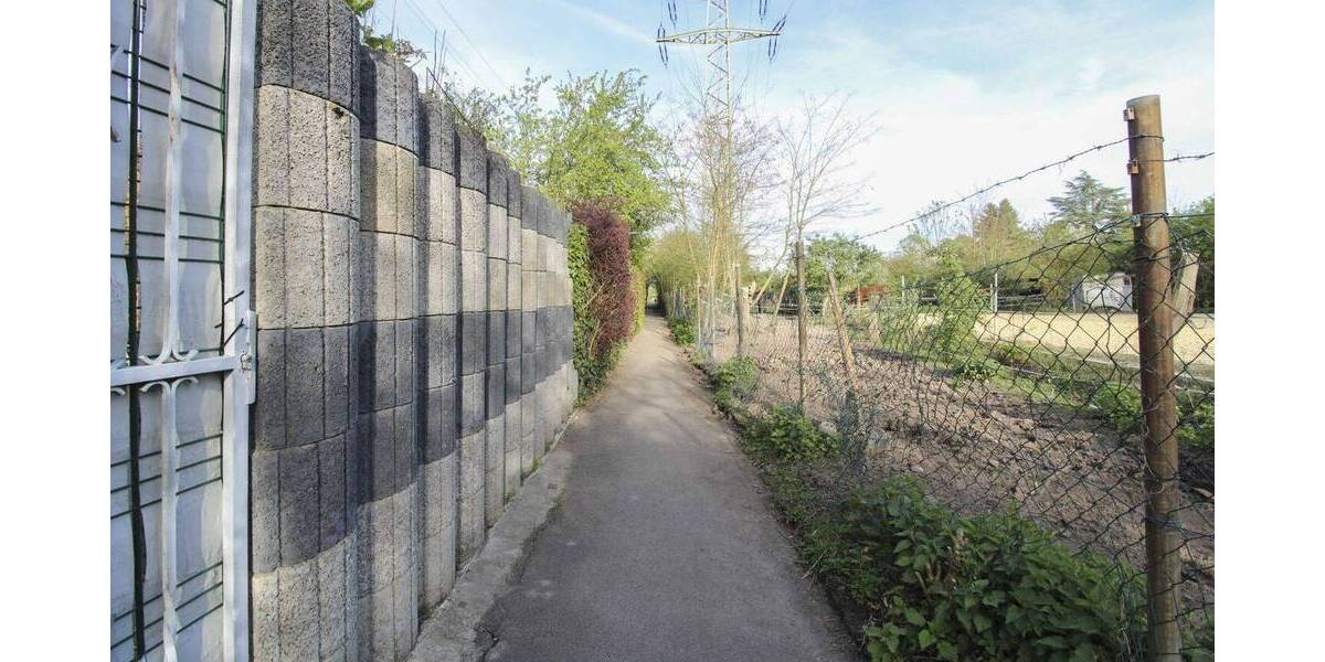 Grundstück Düsseldorf Vennhausen - 249.000&euro; | Angebot:26569704