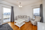 Wohnen in hochwertigem Ambiente mit internationalem Flair. Möblierte 2 Zimmer-Dachterrassen-Wohnung - Einfamilienhaus Düsseldorf Heerdt | Angebot:26645368