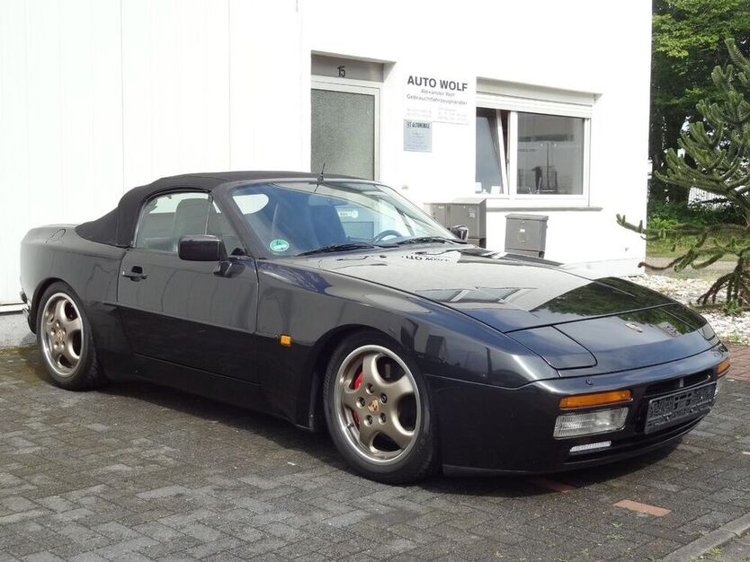 944