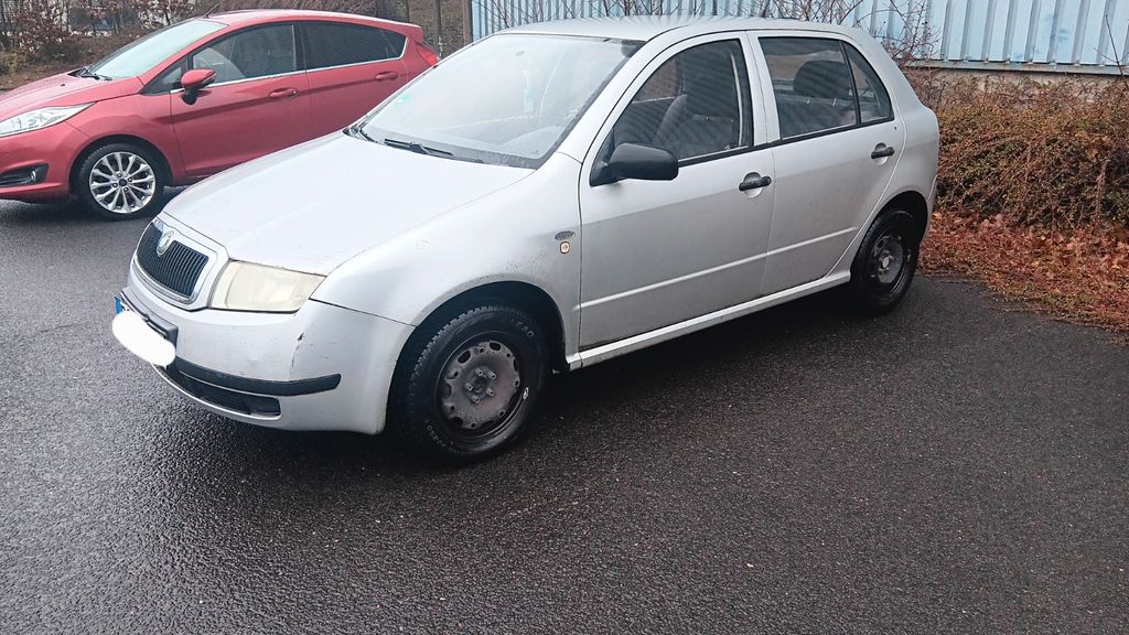 Skoda Fabia 120.346 km 999 € Remscheid 42897