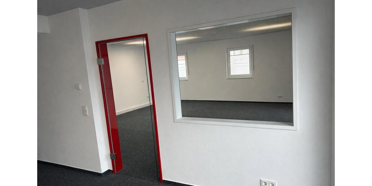 Gewerbeobjekt Bergisch Gladbach Alt-Frankenforst - 2.000&euro; | Angebot:24709625