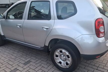 Dacia Duster 127.000 km 5.000 &euro; wuppertal 42277