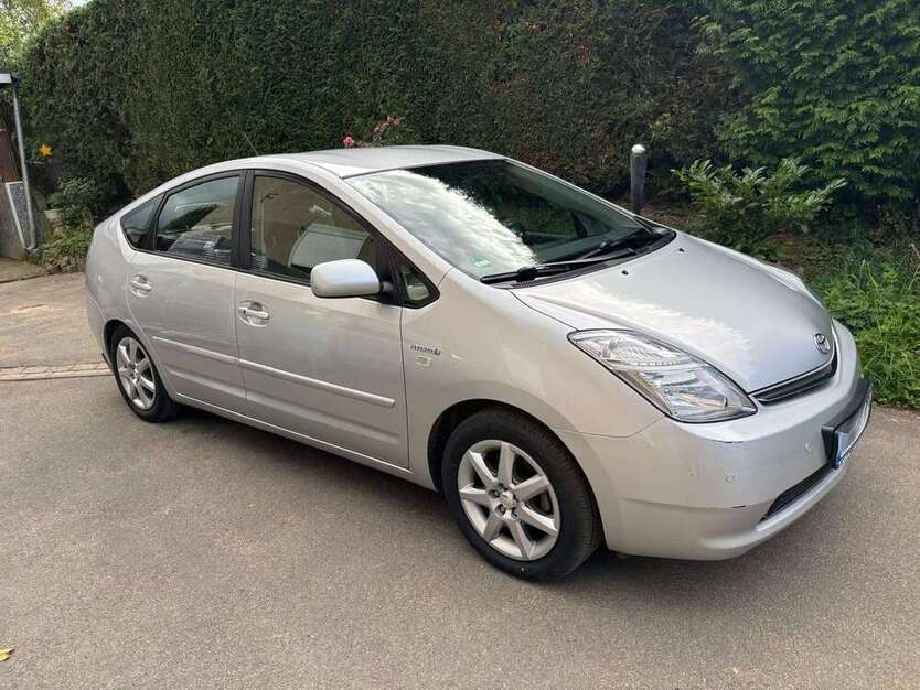 Toyota Prius 103.450 km 7.200 € Haan 42781