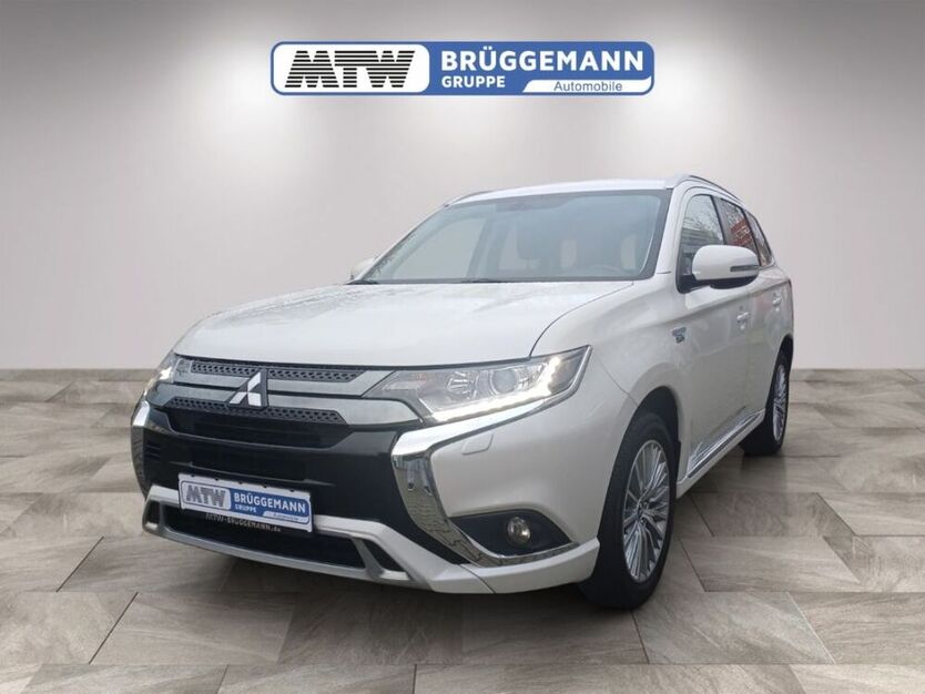 Plug-in Hybrid Outlander