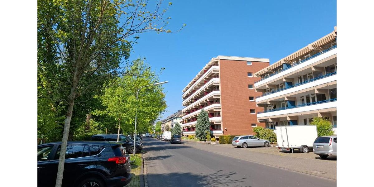 Etagenwohnung Neuss - 2.5 Zimmer, 74 m&sup2;, 219.000&euro; | Angebot:26577374