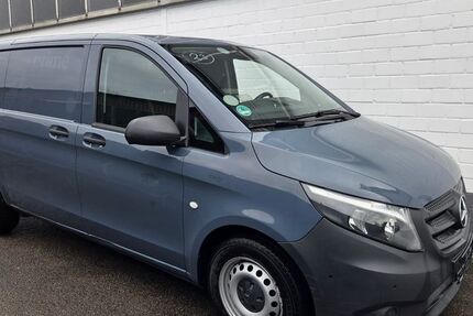 Mercedes-Benz Vito 217.000 km 8.950 &euro; Köln 51149
