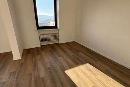Wohnung Wuppertal Sedansberg - 1 Zimmer, 35 m&sup2;, 300&euro; | Angebot:23578591