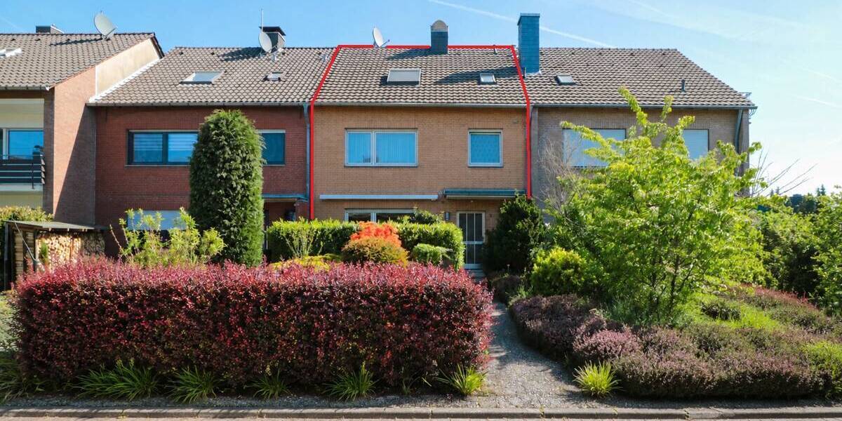 Reihenmittelhaus Dormagen / Delhoven Delhoven - 7 Zimmer, 126 m&sup2;, 450.000&euro; | Angebot:26703993