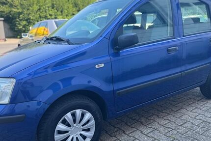 Fiat Panda 93.684 km 2.699 &euro; Wuppertal 42285