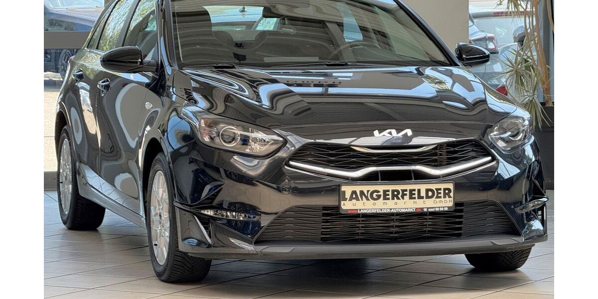 Kia ceed / Ceed 40.440 km 18.799 &euro; Wuppertal 42389