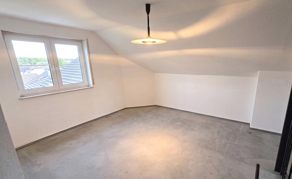 Maisonettenwohnung Bergisch Gladbach Gronau - 4 Zimmer, 105 m&sup2;, 399.000&euro; | Angebot:26241863