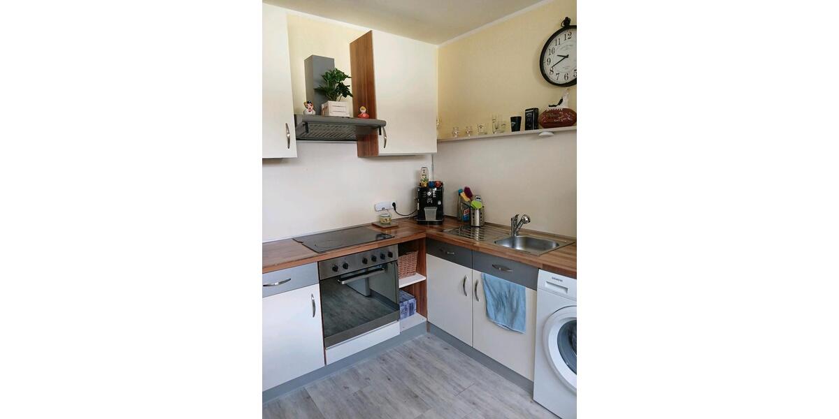 Etagenwohnung Düsseldorf Stadtbezirk 8 - 4 Zimmer, 92 m&sup2;, 350.000&euro; | Angebot:26846815