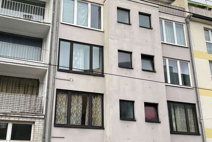 Haus Düsseldorf Stadtmitte - 28 Zimmer, 585 m&sup2;, 1.750.000&euro; | Angebot:24018109