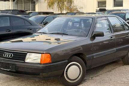 Audi 100 207.000 km 5.990 € Köln 51105