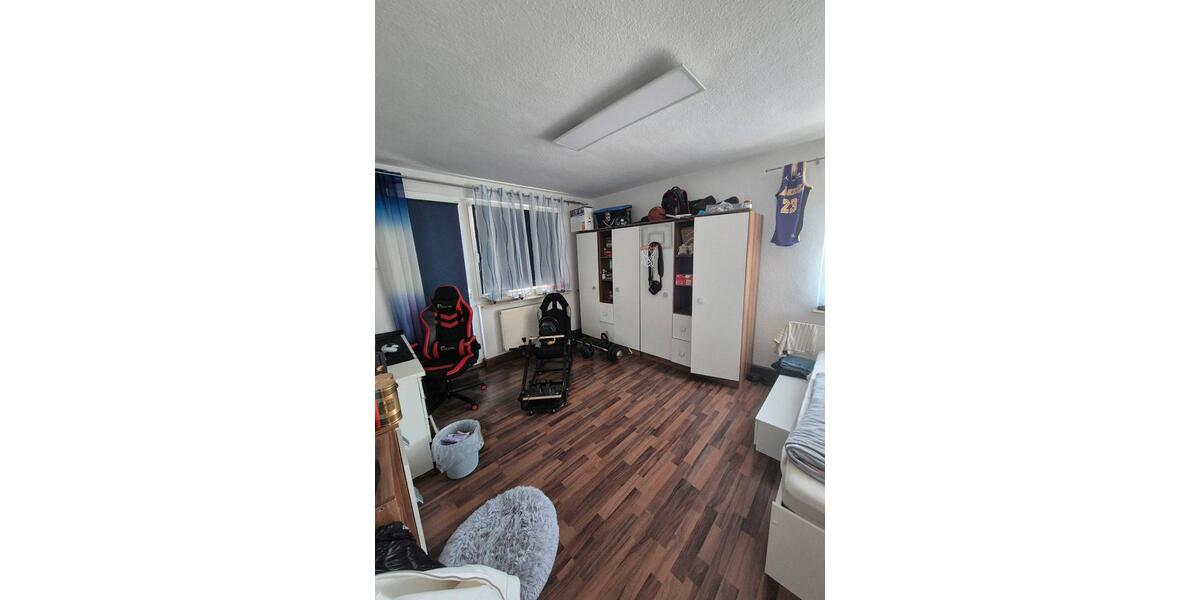 Etagenwohnung Wuppertal Gemarkung Langerfeld - 4 Zimmer, 135 m&sup2;, 265.000&euro; | Angebot:26638228