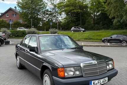 Mercedes-Benz 190 162.000 km 8.250 &euro; Köln 50733