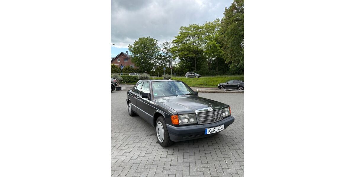 Mercedes-Benz 190 162.000 km 8.250 &euro; Köln 50733