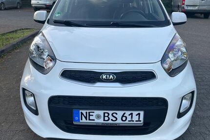 Kia Picanto 15.000 km 8.900 &euro; Köln 51103