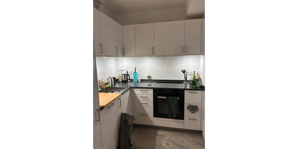 Erdgeschoßwohnung Düsseldorf Lörick - 1.5 Zimmer, 50 m&sup2;, 770&euro; | Angebot:24842525