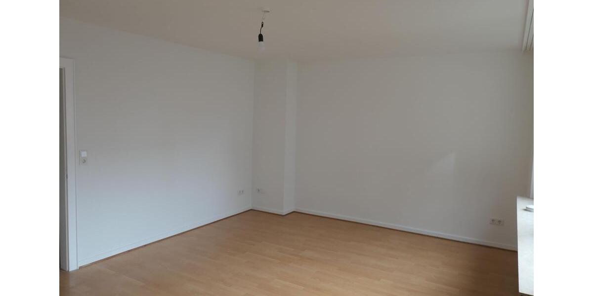 Etagenwohnung Wuppertal Elberfeld - 2 Zimmer, 78 m&sup2;, 610&euro; | Angebot:23197462