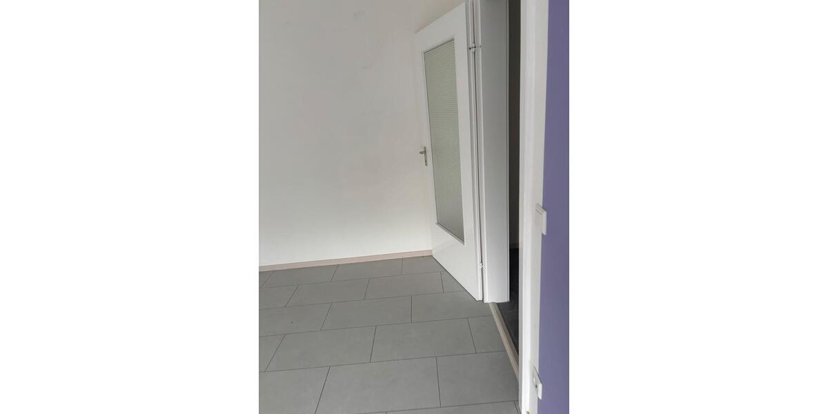 Hochparterre Neuss - 1 Zimmer, 35 m&sup2;, 129.000&euro; | Angebot:24787293