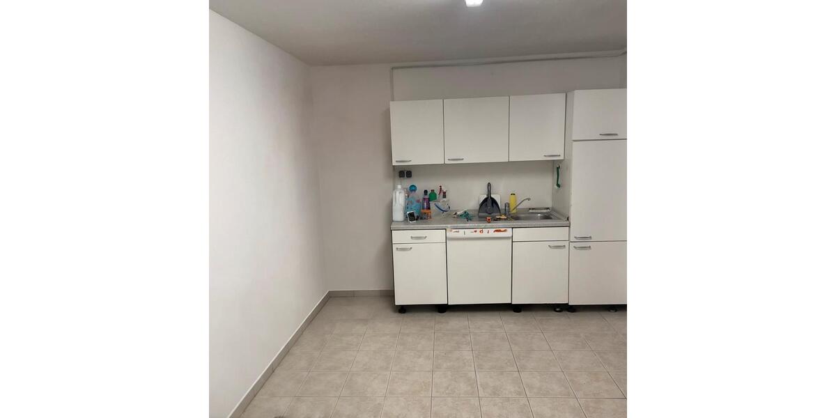 Etagenwohnung Solingen Wald - 1 Zimmer, 30 m&sup2;, 600&euro; | Angebot:27618394