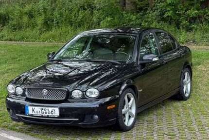 Jaguar X-Type 218.000 km 3.200 &euro; Köln 50829