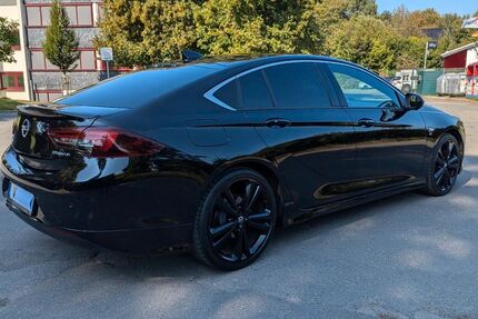 Opel Insignia 172.000 km 14.900 &euro; Wuppertal 42277