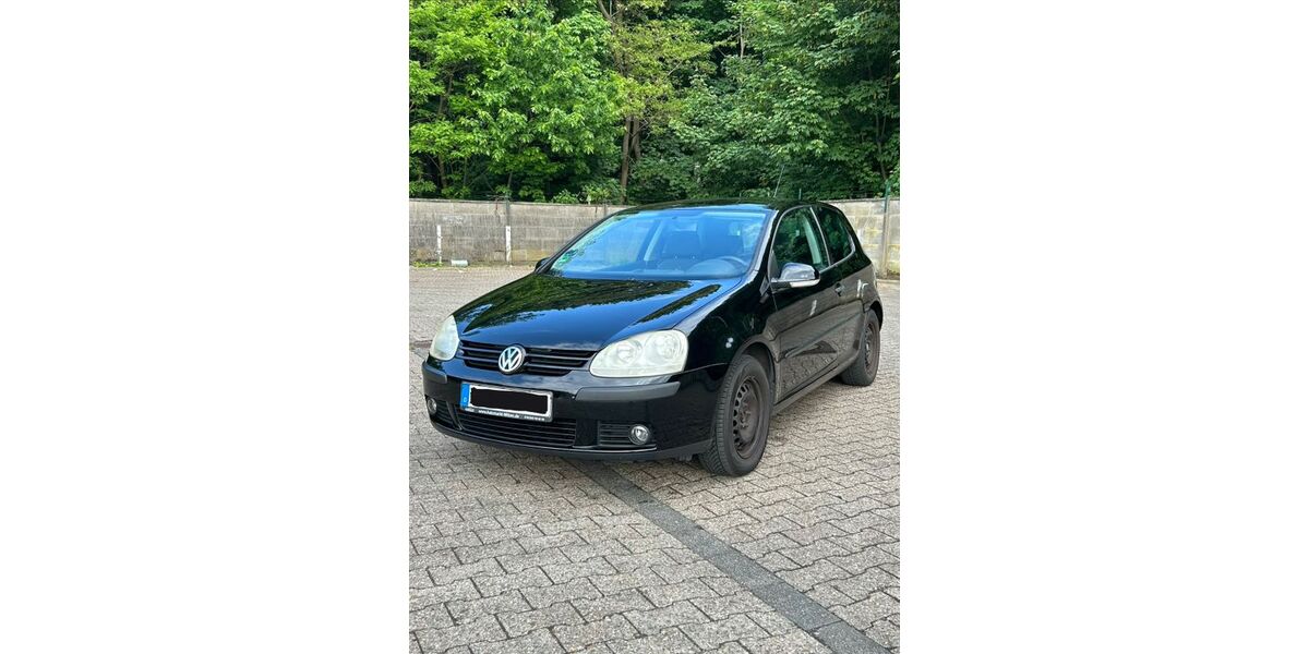 VW Golf 173.000 km 2.300 &euro; Düsseldorf 40593