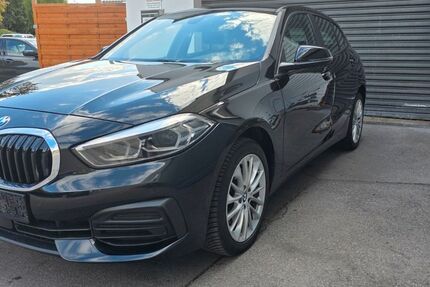 BMW 118 15.277 km 21.900 &euro; HILDEN 40721