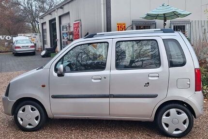 Opel Agila 150.000 km 2.590 € Köln Porz 51147