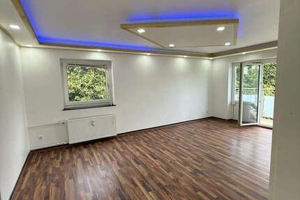 Wohnung zum Kaufen in Wuppertal 145.000 € 77 m²