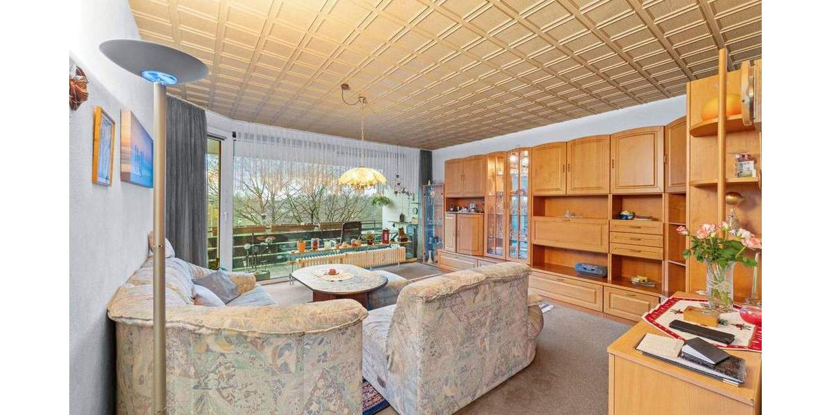 Etagenwohnung Düsseldorf Gerresheim - 4 Zimmer, 98 m&sup2;, 310.000&euro; | Angebot:25685672