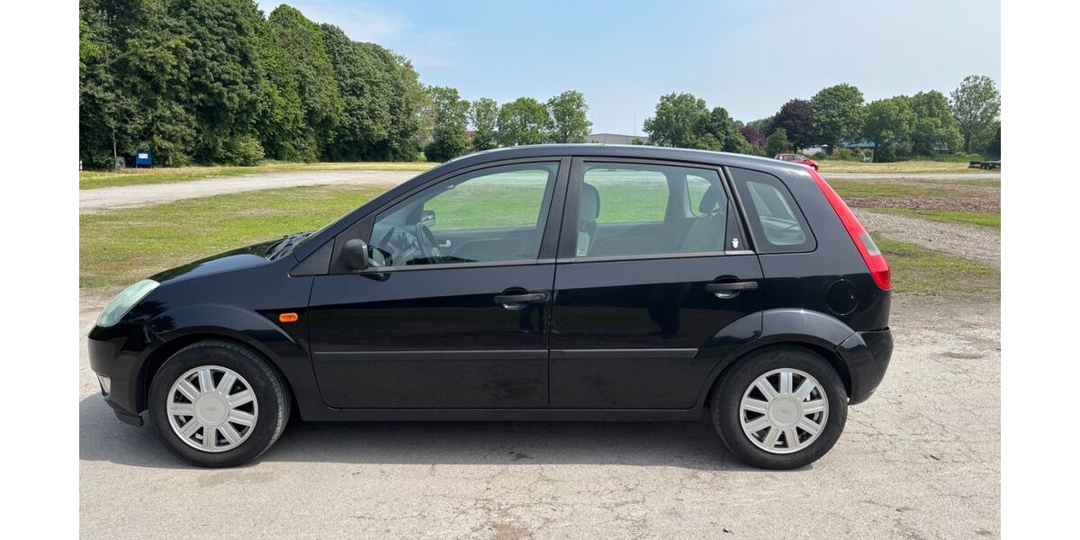 Ford Fiesta 214.000 km 1.349 &euro; Dormagen 41539