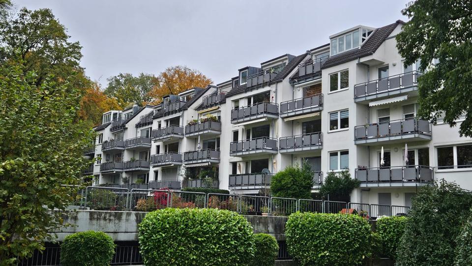 Etagenwohnung Bergisch Gladbach Frankenforst - 3.5 Zimmer, 96 m&sup2;, 359.000&euro; | Angebot:23324080