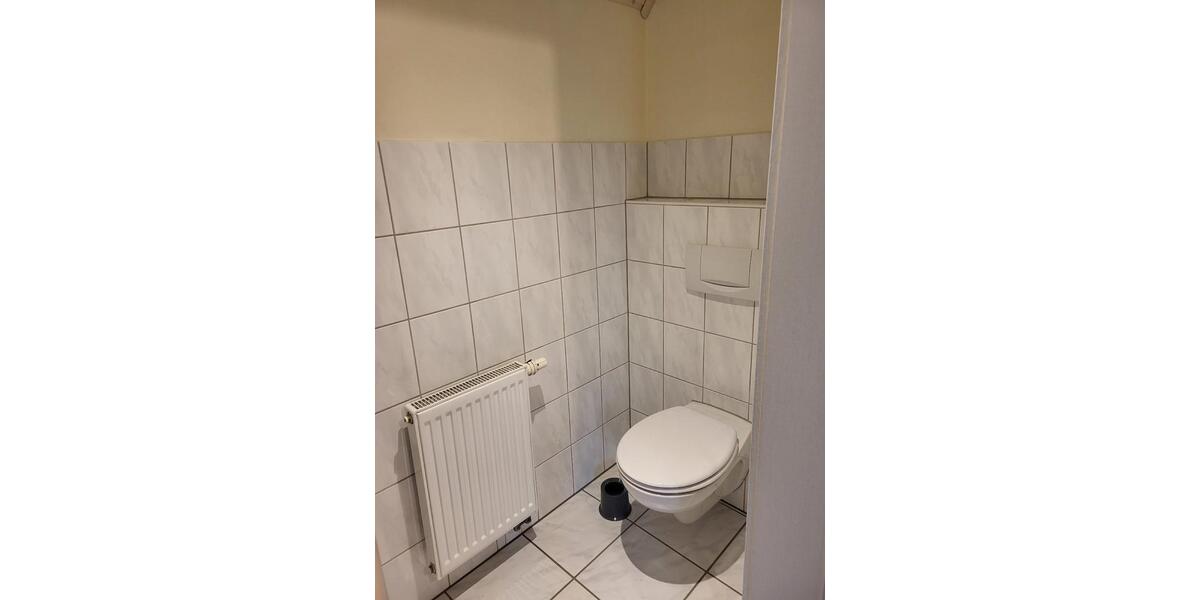 Maisonettenwohnung Overath - 4 Zimmer, 150 m&sup2;, 1.250&euro; | Angebot:25921642