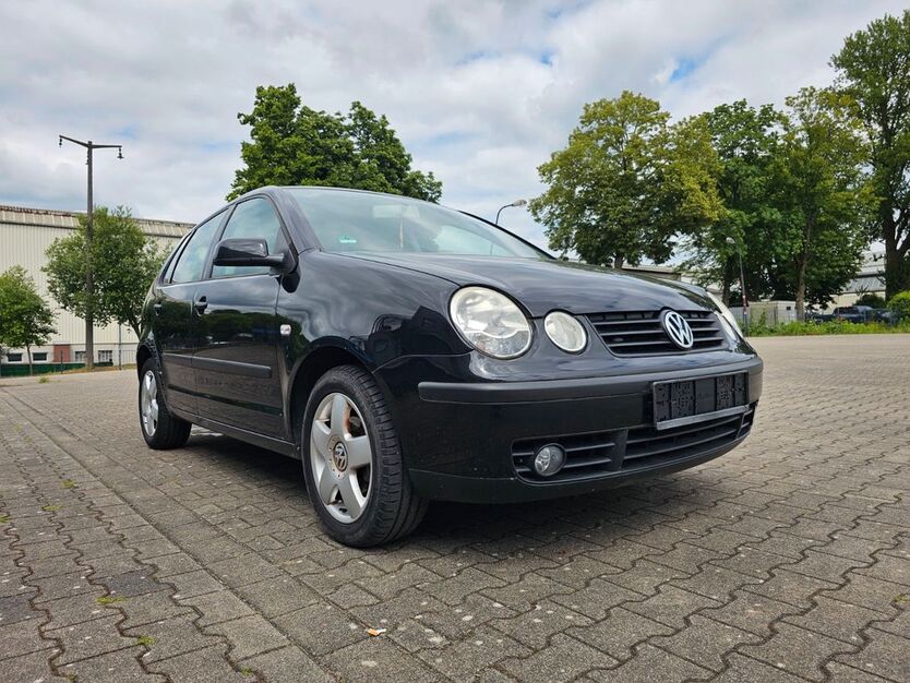 VW Polo 73.000 km 2.750 € Wuppertal 42389