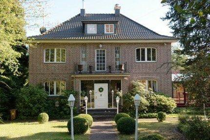 Haus Bergisch Gladbach Alt-Frankenforst - 1.750.000&euro; | Angebot:26649657