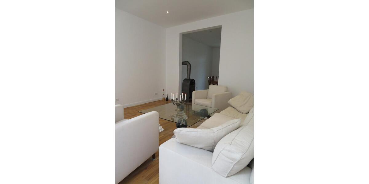 Etagenwohnung Wuppertal Arrenberg - 4 Zimmer, 107 m&sup2;, 1.200&euro; | Angebot:24678783