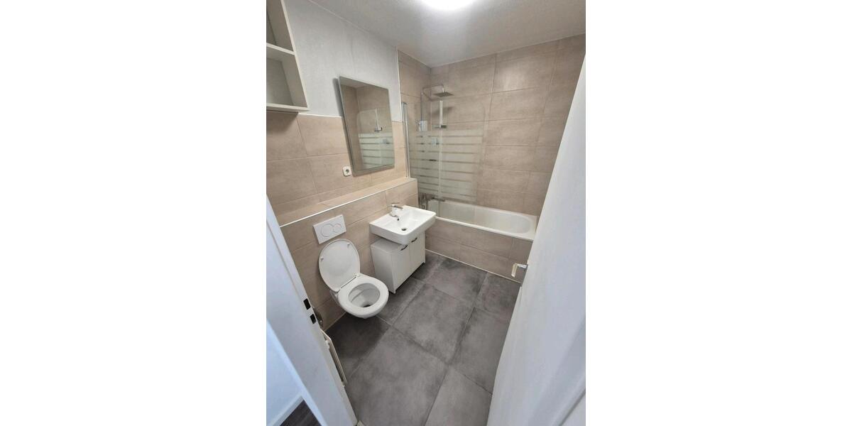 Erdgeschoßwohnung Erkrath - 2 Zimmer, 58 m&sup2;, 710&euro; | Angebot:24712277