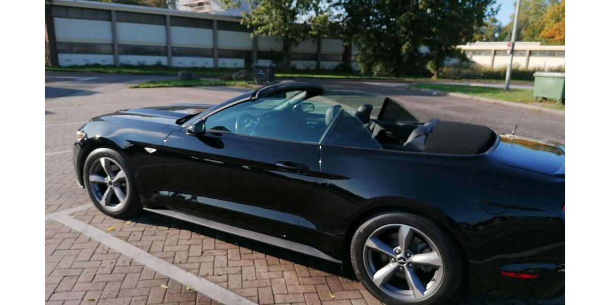 Ford Mustang 72.000 km 22.999 &euro; Koeln 50968