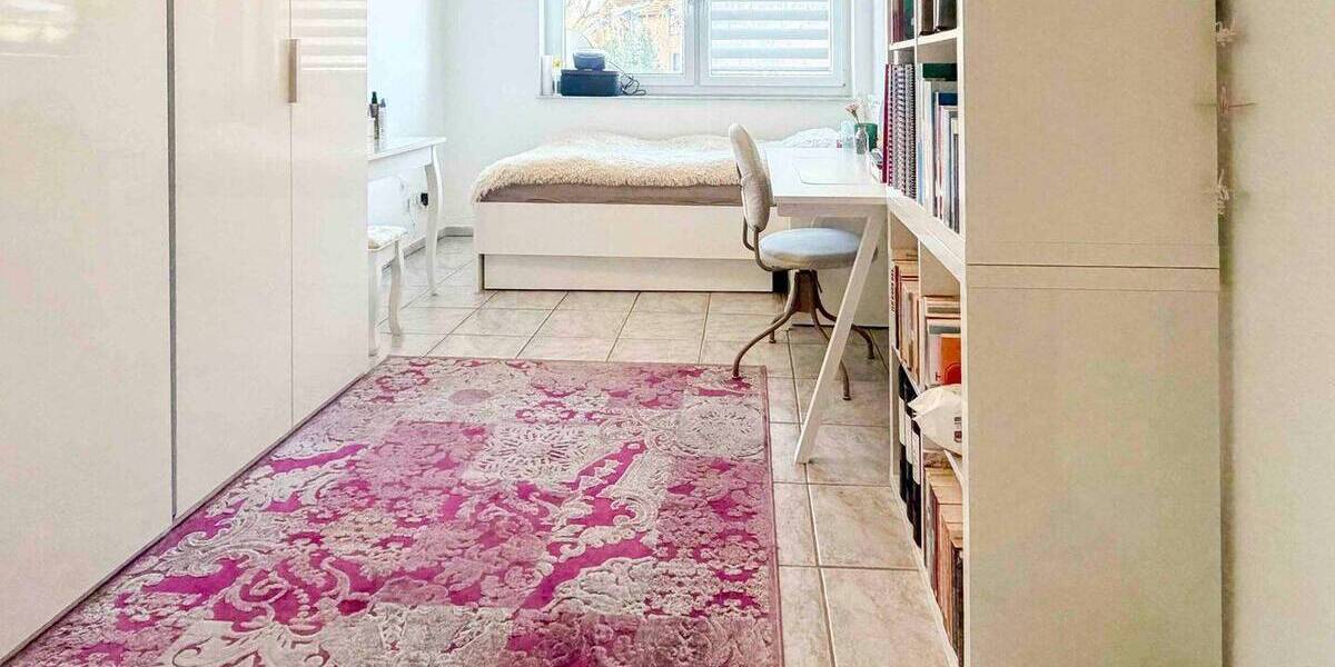 Reihenmittelhaus Köln Blumenberg - 7 Zimmer, 194 m&sup2;, 665.000&euro; | Angebot:25985981