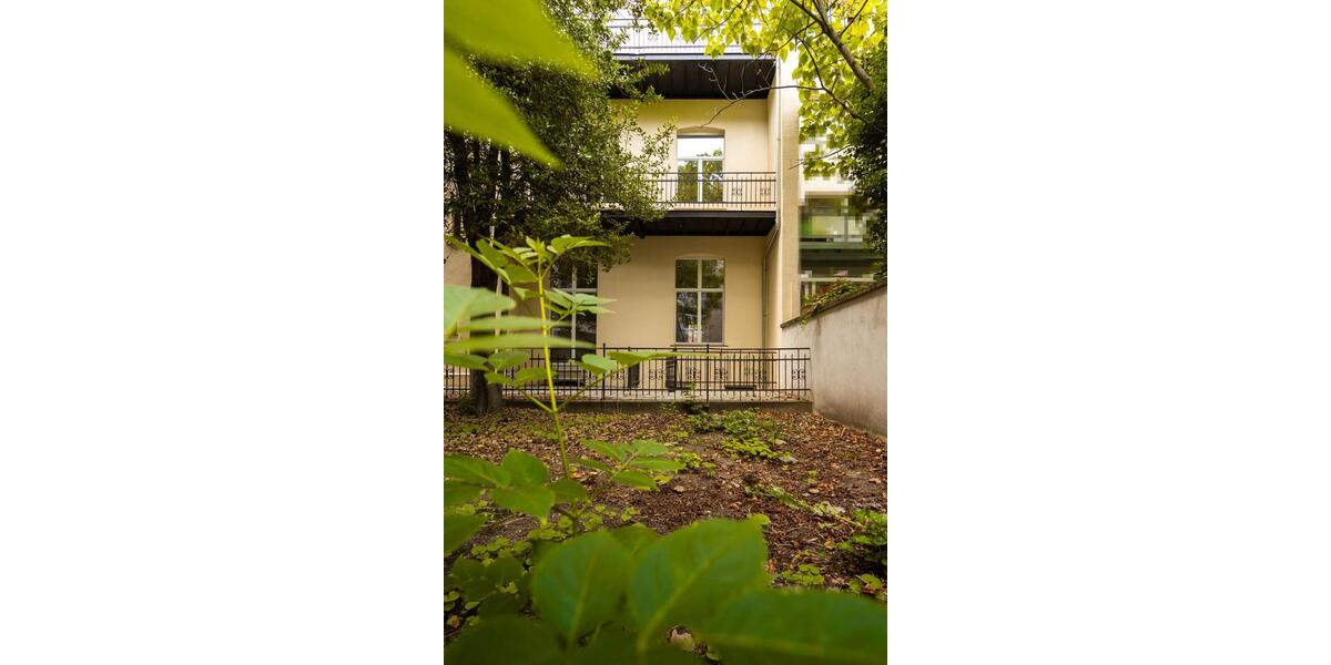 Dachgeschoßwohnung Düsseldorf Oberbilk - 3 Zimmer, 102 m&sup2;, 666.700&euro; | Angebot:26995092