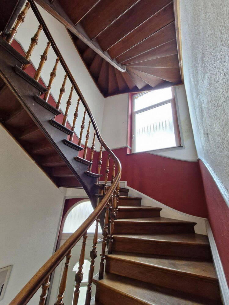 Investitionsobjekt in Bestlage - Teilvermietetes 5-Parteienhaus in Köln-Bayenthal
