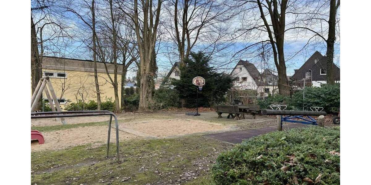 Etagenwohnung Bergisch Gladbach Moitzfeld - 4 Zimmer, 98 m&sup2;, 350.000&euro; | Angebot:25686724